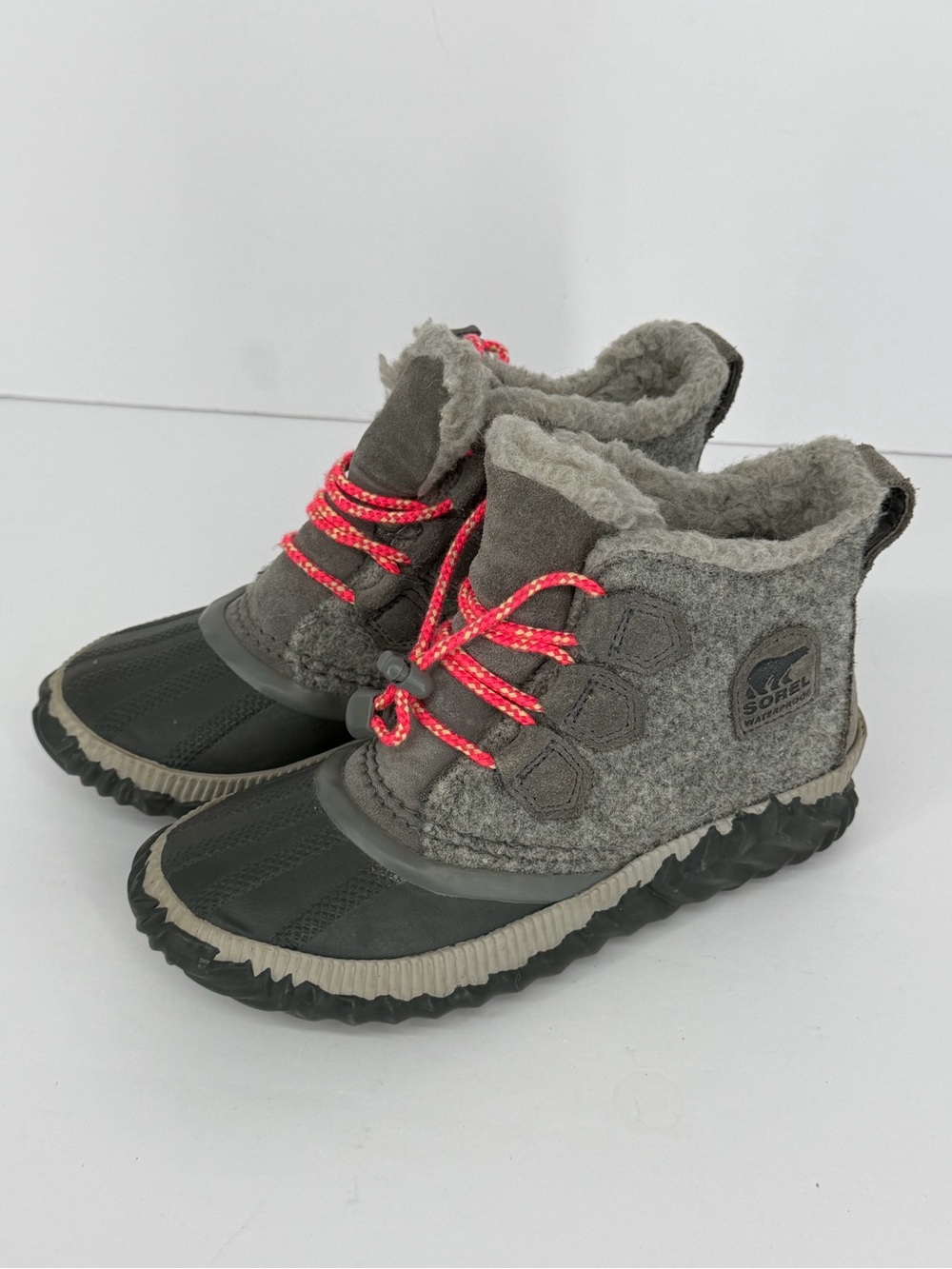 Sorel Out N About Duck Boots Gray Felt Black Pink Laces Grey Waterproof Girls 1
